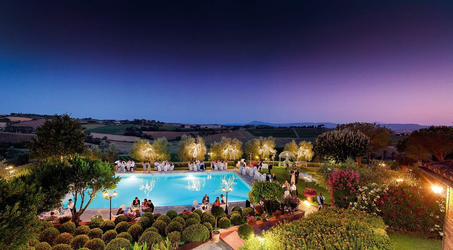 Borgo Tre Rose Hotel Valiano Exterior photo